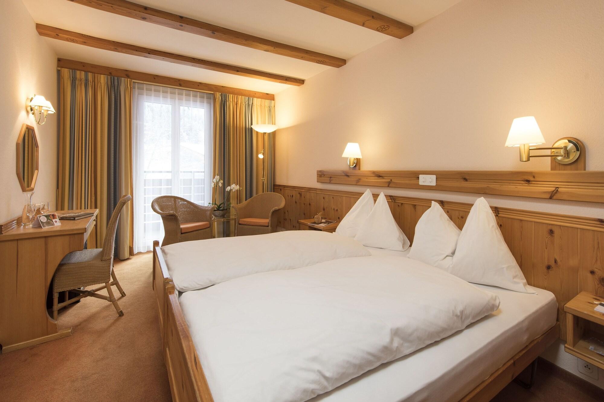 Alpine Hotel Wengen -Former Sunstar Wengen- Екстер'єр фото